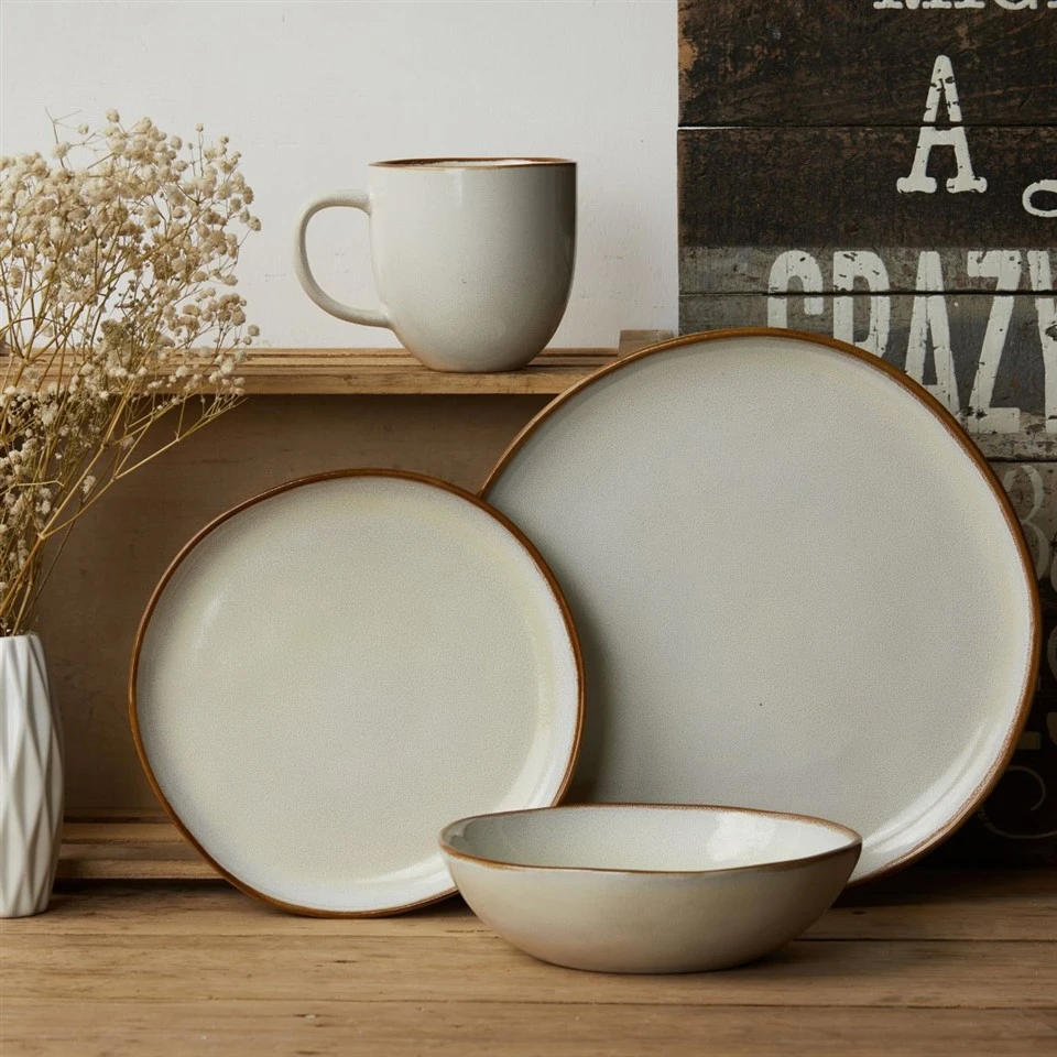 Hampshire Maple Leaf 16-Piece Grey Stoneware Dinnerware Set